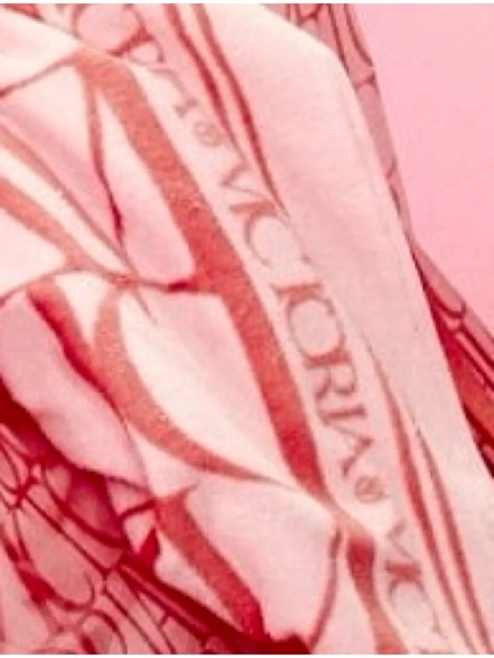 Victoria’s Secret Beach Towel Peach Multi